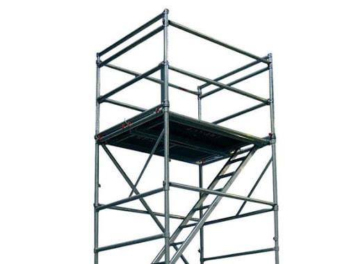 Tour alu 2-4-6 m - structure télescopique en aluminium modulable et sécurisée