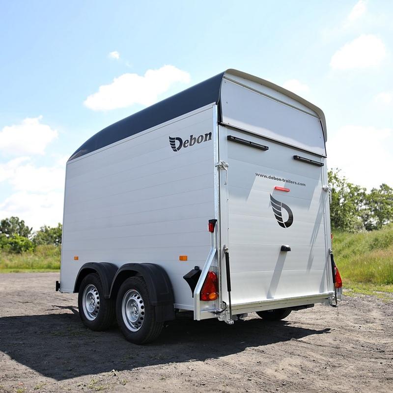 Fourgon Roadster C500 côtés alu Debon - PTAC 2000 kg, 2 essieux, dimensions intérieures 3200 x 1670 x 2000 mm