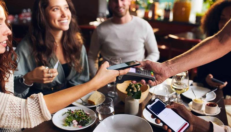 Les modes de paiement pour restaurants - transactions rapides, cartes de crédit, débit, paiement mobile et sans contact