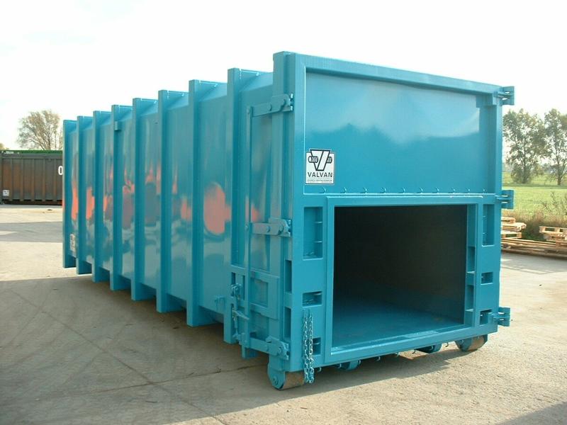 Bénéficiez de notre service de location de bennes à moteur ou essence pour billes jusqu'à 70cm de diamètre et 5,4m de long