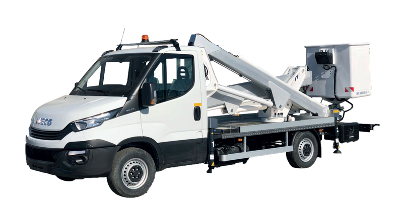 Location Camion Nacelle articulé MULTITEL MX170 - 17m hauteur travail - 200kg charge - 360° rotation