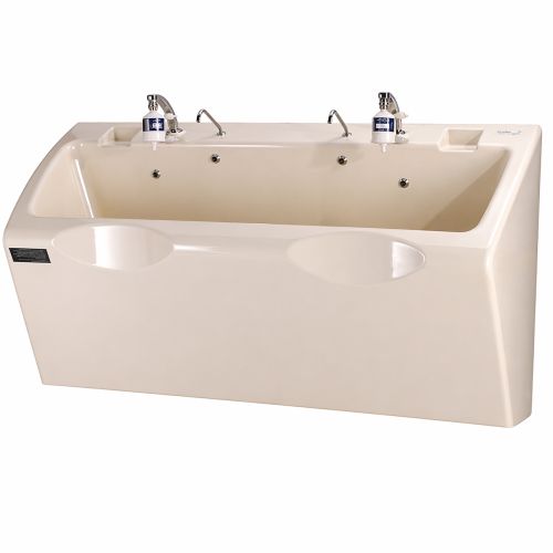 Évier mural beige avec distributeurs métalliques