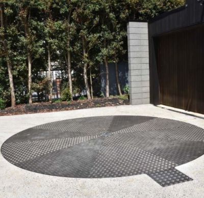 Plateforme tournante pour voiture encastrée ou ent