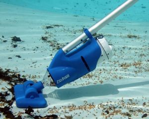 Aspirateur pression piscine 