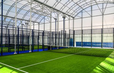 terrain de padel semi-couvert terrain de padel semi-couvert