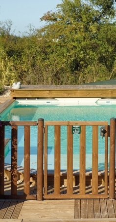 Barriere De Piscine Fixe Antilles Structure En Bois Longueur 1 80 M Hauteur 1 17 M