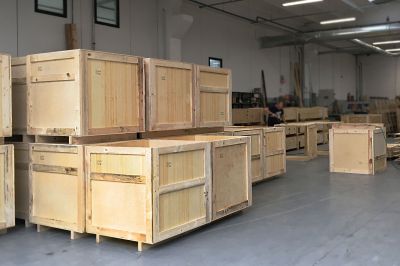 Caisse en Bois sur Mesure Montée