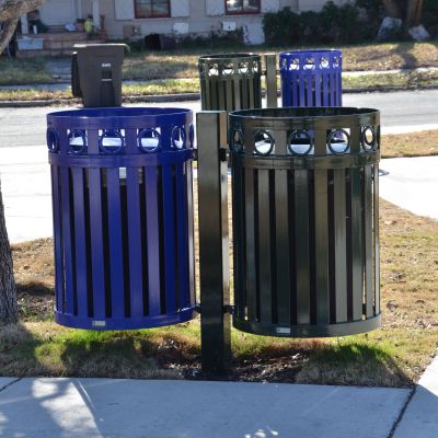 Poubelles de rue pour les espaces publics : commandez chez Recygo