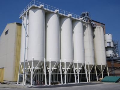 silos 
