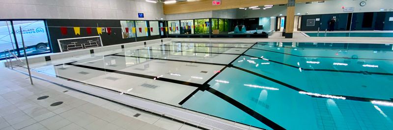 fond mobile pour piscine collectivité