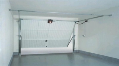 Motorisation pour porte de garage