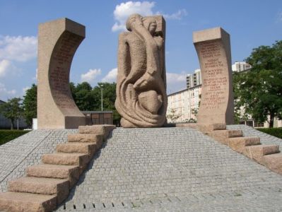 Qu'est-ce qu'un monument commémoratif ? Qu'est-ce qu'un monument commémoratif ?