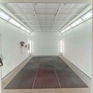 Comment assurer une bonne ventilation et aspiration des fumées dans une cabine de peinture ? Comment assurer une bonne ventilation et aspiration des fumées dans une cabine de peinture ?