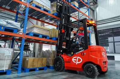 Prix d’un chariot élévateur selon la motorisation