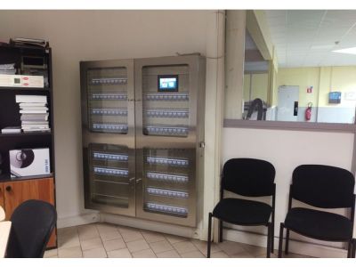 armoires électroniques de gestion