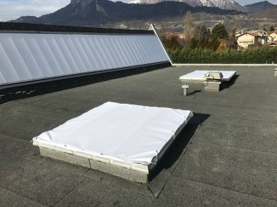 Bâche anti-chaleur pour skydome Bâche anti-chaleur pour skydome