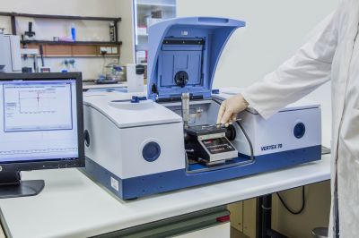 Combien coûte une spectrométrie infrarouge ? Combien coûte une spectrométrie infrarouge ?