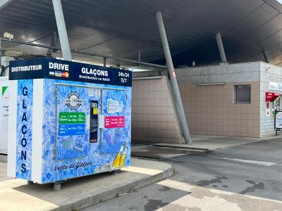 distributeur de glaçons avec monnayeur