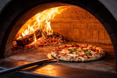     Fonctionnement du four à pizza bois et pellets