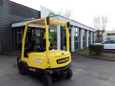 Le CACES chariot élévateur (R489) est-il obligatoi