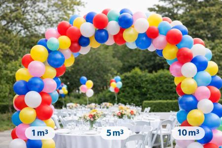 Installation de ballons pour un événement extérieu