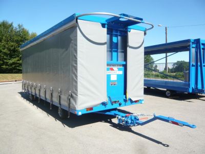 Faut-il choisir une remorque tractable, manuelle ou un train logistique pour vos transferts internes ?