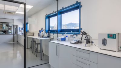 aménagement de laboratoire cosmetique