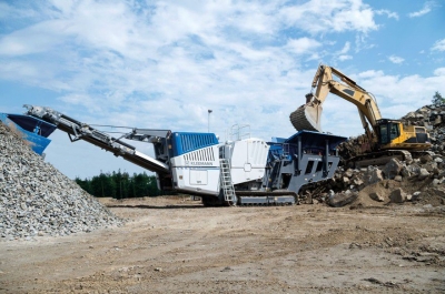 Concasseur Pelleteuse Carrière Roche Broyage