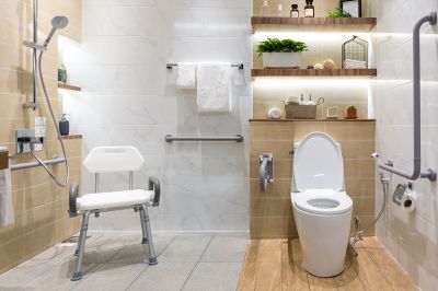 Quelles sont les aides pour l'aménagement d'une salle de bain PMR ?