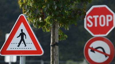 panneau signalisation entreprise