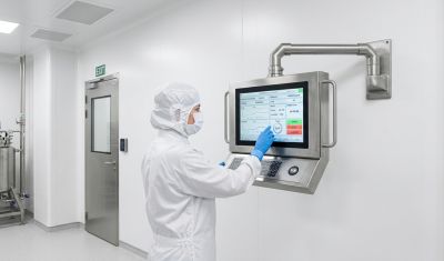 Quand un panel PC inox devient nécessaire en salle propre pharmaceutique ?