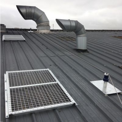 grilles de protection pour toitures translucides 