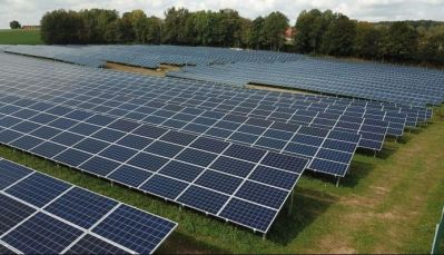 Quelle réglementation s'applique aux centrales photovoltaïques au sol ?