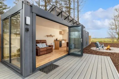 container aménagé sur un terrain privé container aménagé sur un terrain privé
