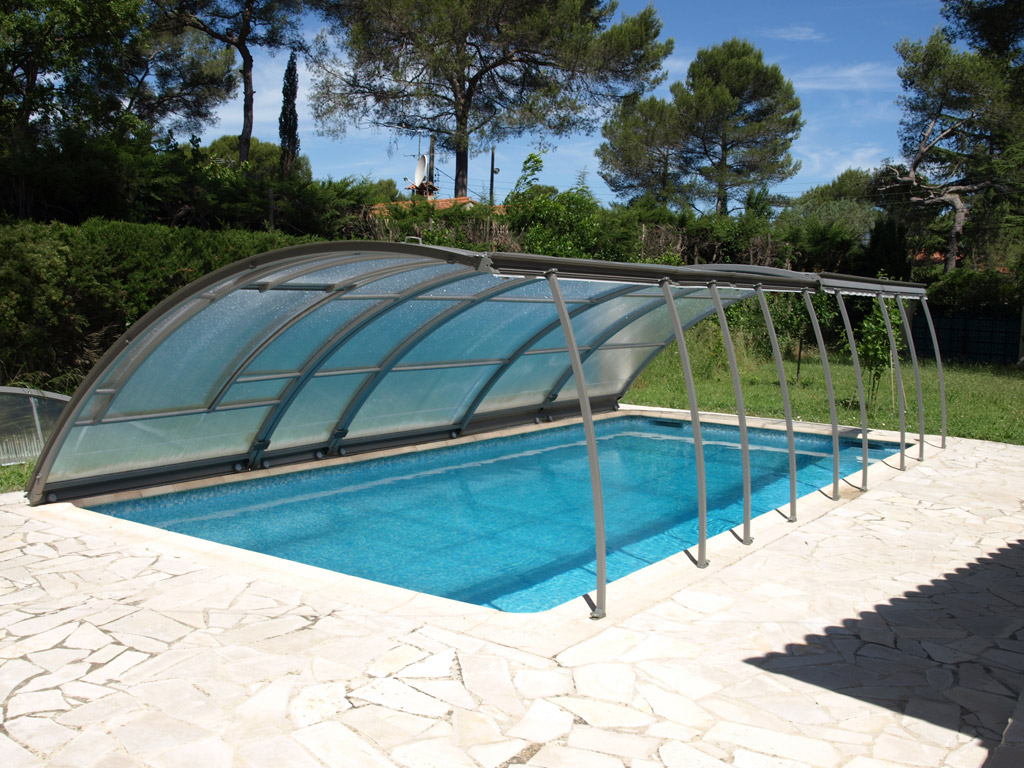 Abri piscine amovible