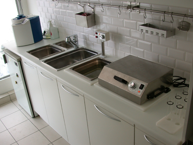 Ensemble sécheur Cyclonic et cuve laveur ultrasons n°16 - séchage rapide et hygiénique, modèles de 3 à 30 litres_0