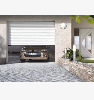 Porte de garage enroulable motorisée Castellane - sur mesure, esthétique et sécurisée_0