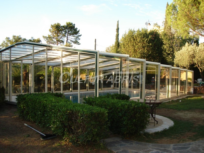 Abri piscine haut Moorea 4 - fixe en aluminium T6 et inox 316L avec toiture en double équerrage_1