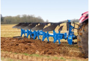 Charrue portée Z120 - polyvalente pour exploitations moyennes avec dégagements optimisés et sécurité hydraulique_0