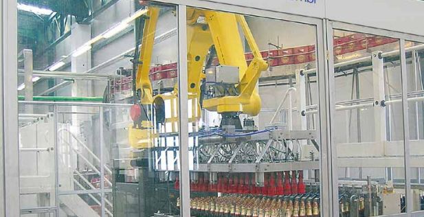 Palettiseur RoboKombi - hauteur maxi 2700 mm pour caisses, fardeaux et bouteilles pleines - PALROBOKOMBI SIDEL_1