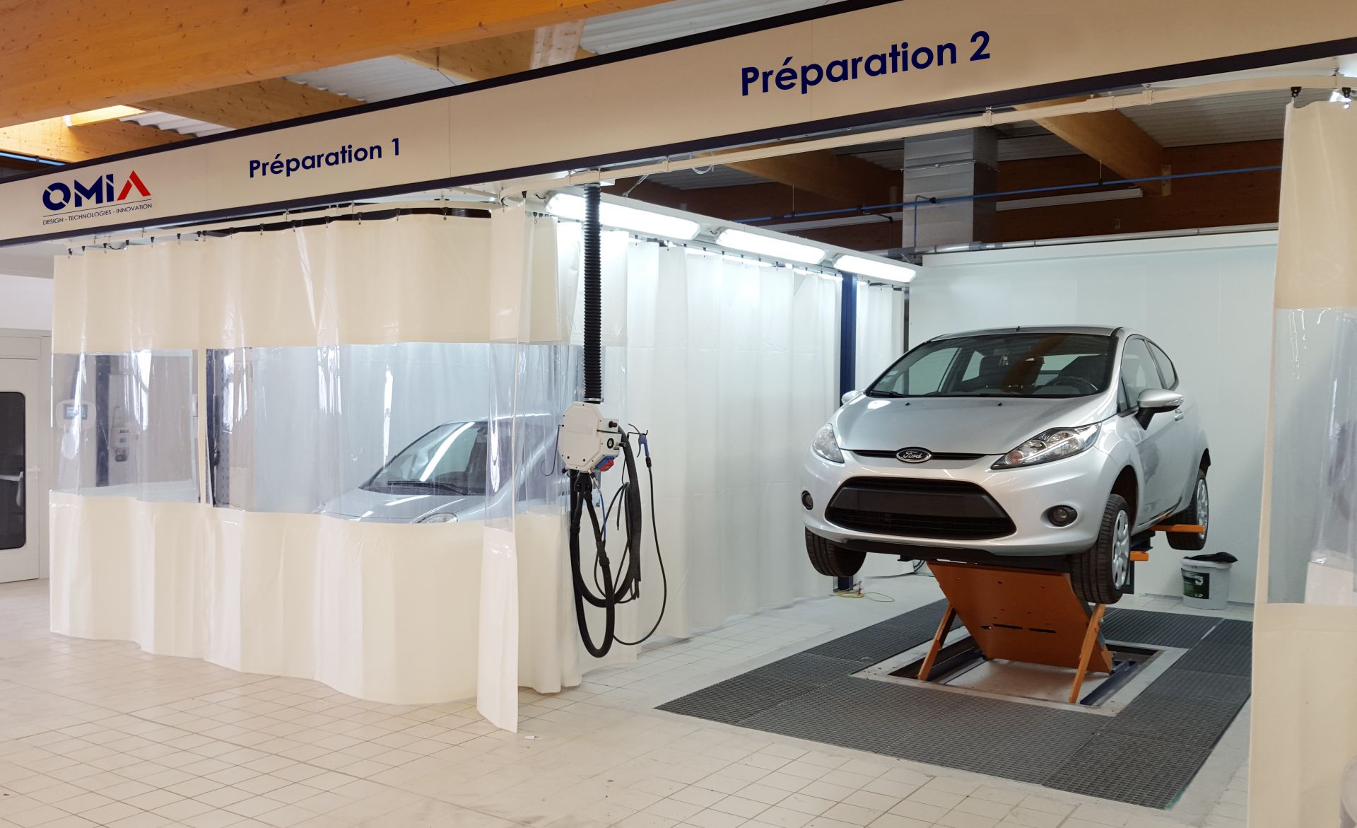 Table élévatrice - Levage de véhicules en carrosserie automobile - Charge 2,5 T à 2,8 T - Hauteur de travail 1000 mm_0
