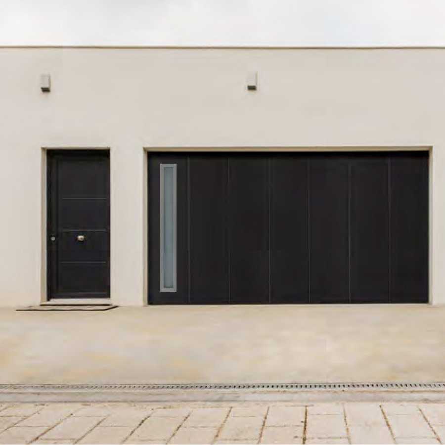 Porte de garage haut de gamme à enroulement latéral - H 2000 à 3000 mm x L 2415 à 5000 mm - Isolation et personnalisation_0