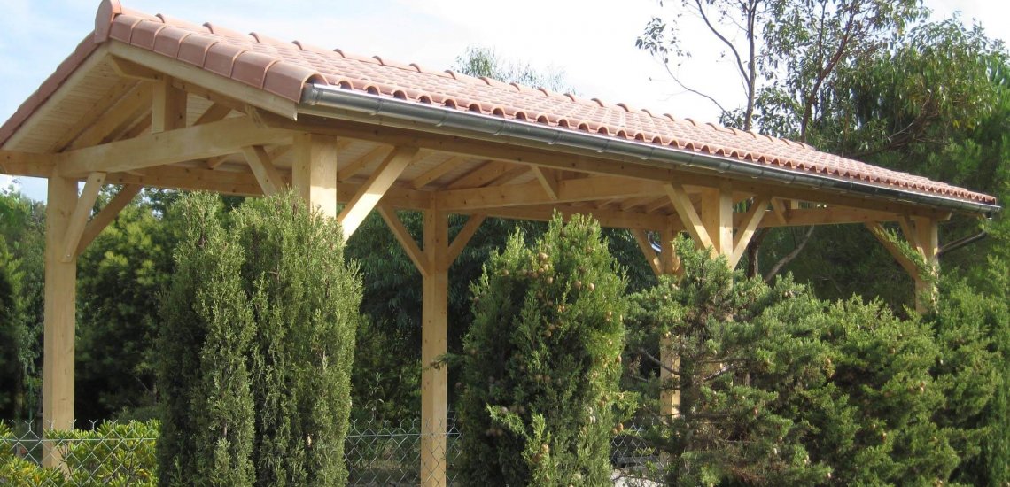 Abri camping car ouvert rigaud / structure en bois / toiture double pente_0