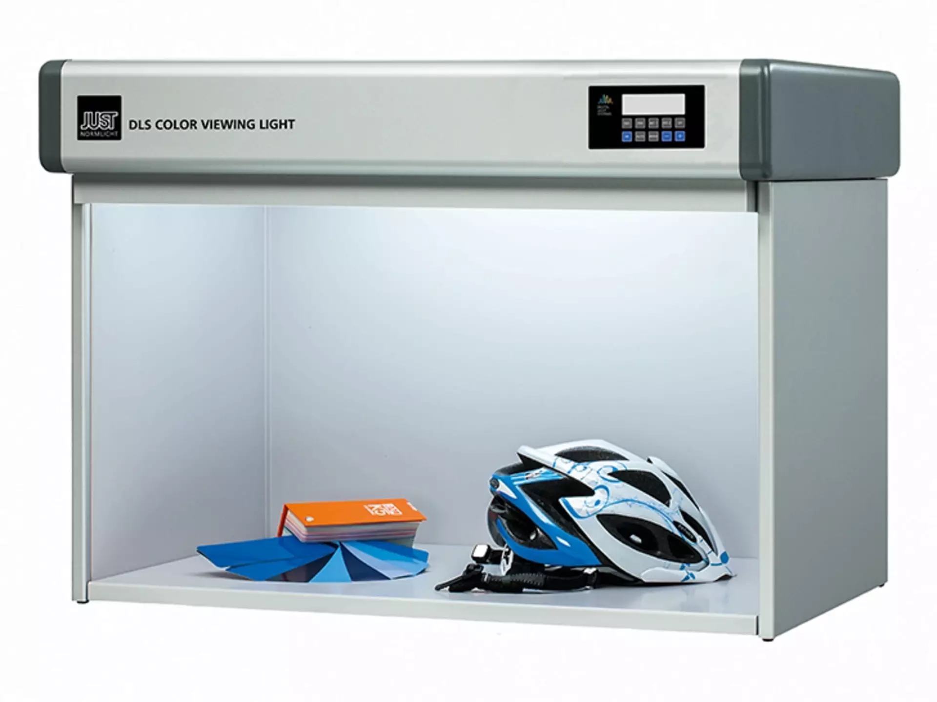 Cabine lumineuse pour l'évaluation visuelle des couleurs utilisant une technologie LED de pointe - LED Color Viewing Light v8_0