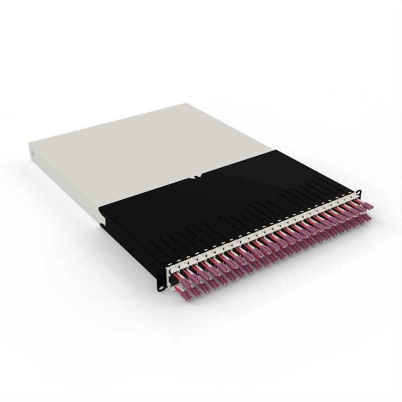 Patchbox.One 30RU OM4 LC-LC 1,8m_0