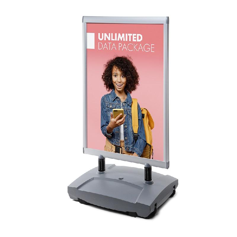 SHOWDOWN Displays Exposiciónate Windtalker® Excel avec Base Plastique A0 WTEA0 - argenté aluminium WTEA0_0