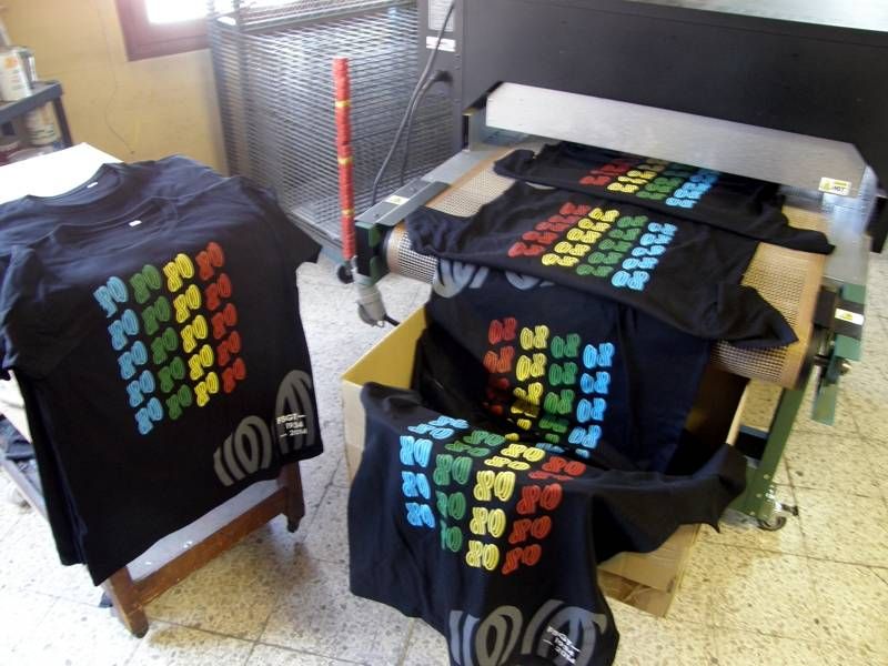 Impression sérigraphie - N.P.M. - flocage direct ou transfert thermique sur textiles et fanions_0