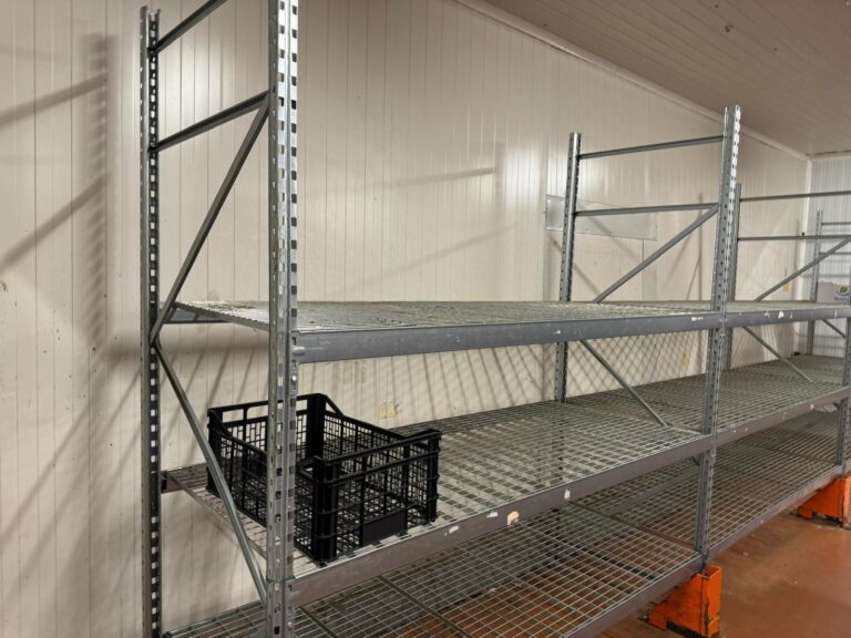 Rayonnage semi-lourd pour le stockage de pneus, cartons, pièces détachées, caisses - Capacité 350 à 1400 kg par niveau_0