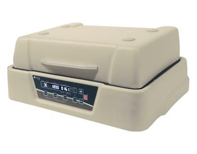 Agitateur digital pour 4 microplaques avec incubation - Ref.: LNB004_0