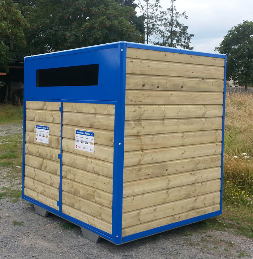 Colonne aérienne d'apport volontaire en bois avec 1 ou 2 portes pour la collecte des cartons_0